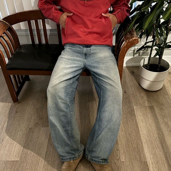 Vintage Sweater - Picture 7 of 9